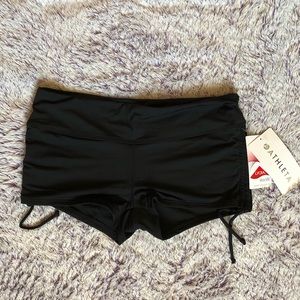 Athleta black scrunch shorts